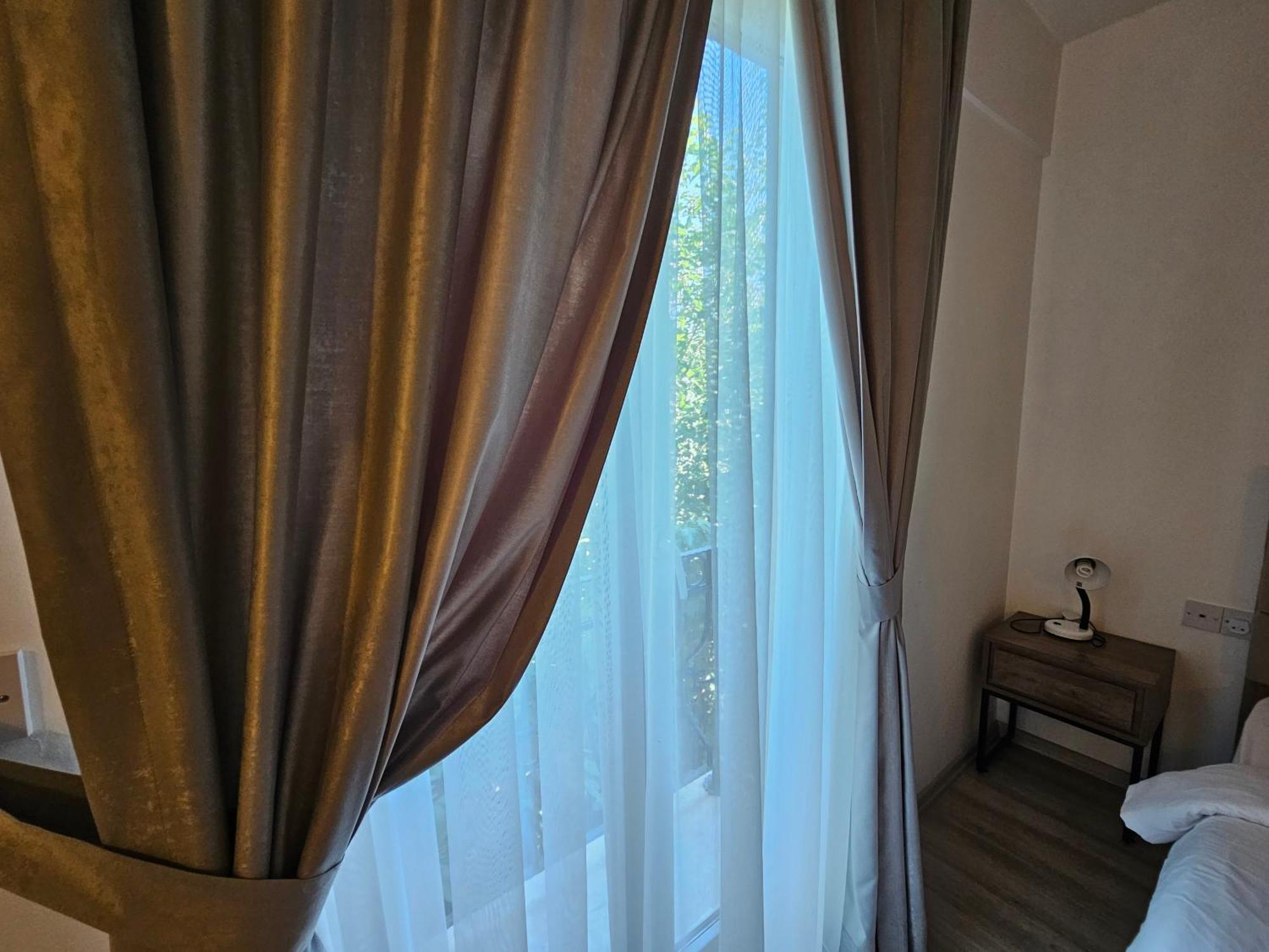 Park Palace Hotel Kirenia Zewnętrze zdjęcie