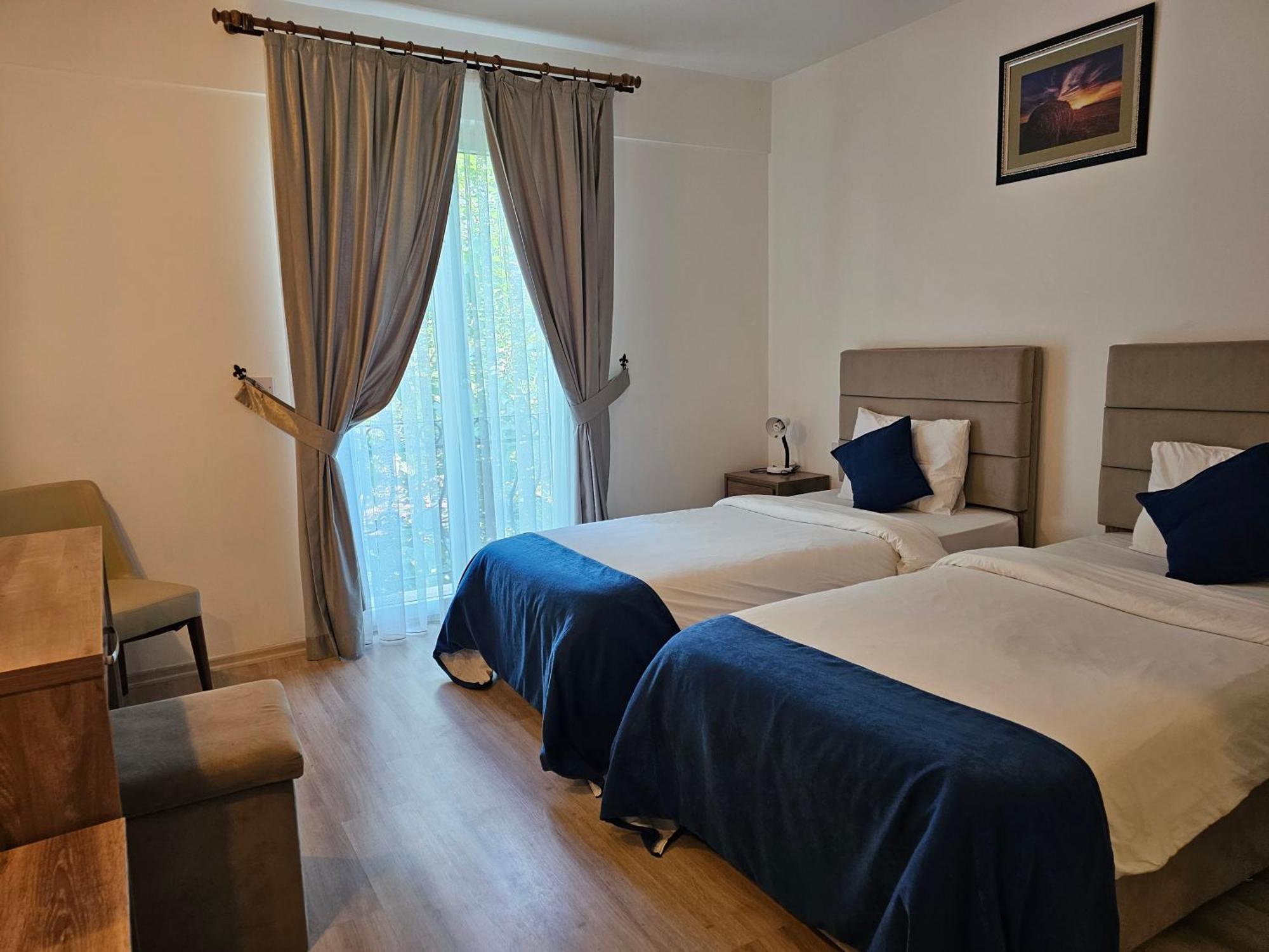 Park Palace Hotel Kirenia Zewnętrze zdjęcie