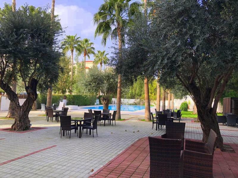 Park Palace Hotel Kirenia Zewnętrze zdjęcie